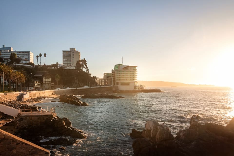 Costa de Viña del Mar ao pôr do sol